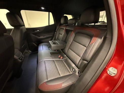 Used 2025 Chevrolet Equinox RS w/ Safety and Technology Package FWD image 23