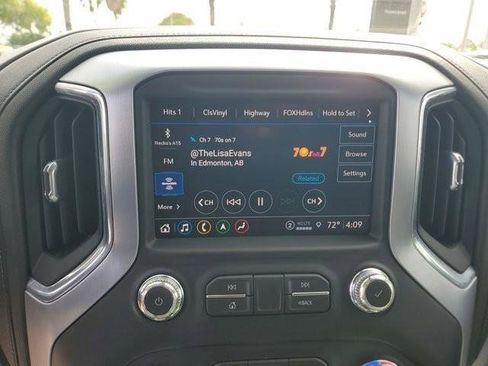 Used 2021 GMC Sierra 1500 SLT w/ SLT Premium Plus Package AWD/4WD image 30