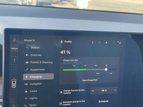 Used 2023 Tesla Model X AWD/4WD image 9