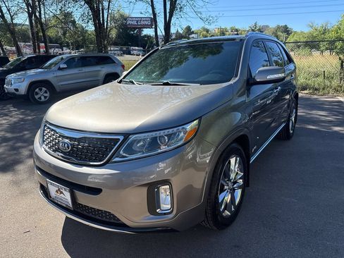Used 2015 Kia Sorento SX AWD/4WD image 4