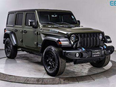 Used 2023 Jeep Wrangler Unlimited w/ 8.4" Radio Group AWD/4WD image 9