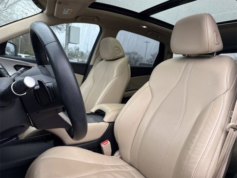 Used 2020 Acura RDX w/ Technology Package image 9