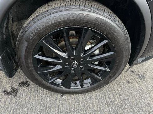 Certified 2024 Nissan Murano SV w/ SV Midnight Edition Package FWD image 8