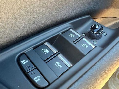 Used 2024 Audi Q8 Premium w/ Black Optic Package image 36