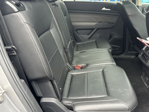 Used 2022 Volkswagen Atlas SE w/ Panoramic Sunroof Package image 15