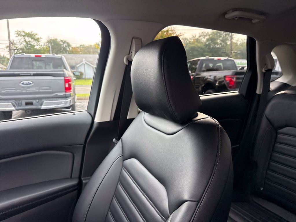 Used 2024 Ford Edge SEL w/ Convenience Package AWD/4WD image 43