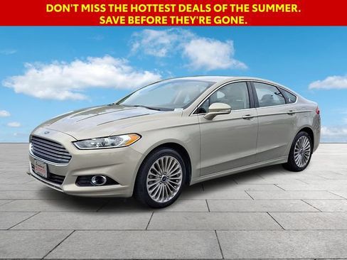 Used 2016 Ford Fusion Titanium FWD image 4