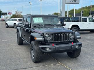 New 2025 Jeep Gladiator Rubicon w/ Convenience Group video 2