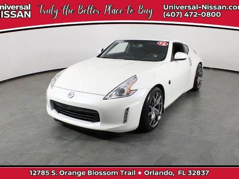 Certified 2016 Nissan 370Z Coupe RWD image 1