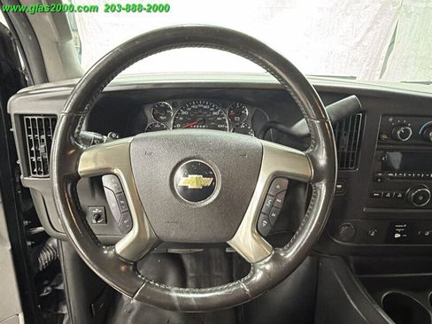 Used 2019 Chevrolet Express 2500 LS w/ Driver Convenience Package RWD image 4