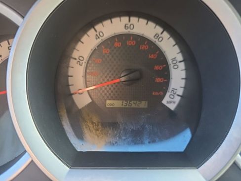 Used 2015 Toyota Tacoma PreRunner image 21