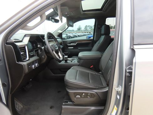 Used 2025 GMC Sierra 1500 Denali w/ Technology Package image 25
