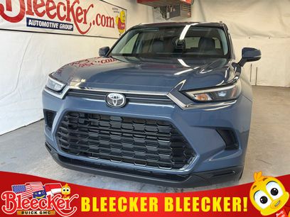 Used 2025 Toyota Grand Highlander FWD