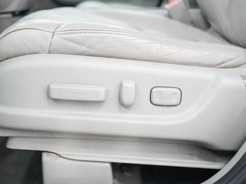 Used 2013 Honda CR-V EX-L image 25