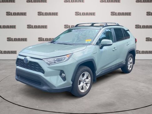 Used 2021 Toyota RAV4 XLE w/ Convenience Package AWD/4WD image 1