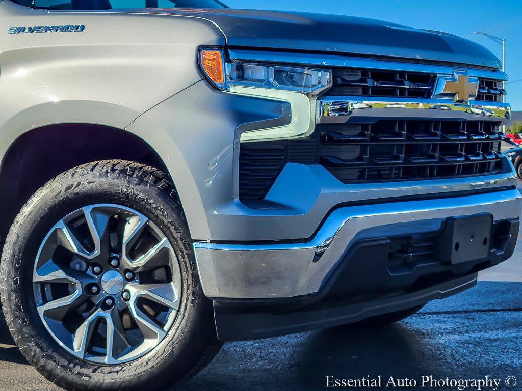 Certified 2024 Chevrolet Silverado 1500 LT AWD/4WD image 3