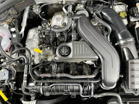 Used 2025 Volkswagen Jetta S FWD image 31