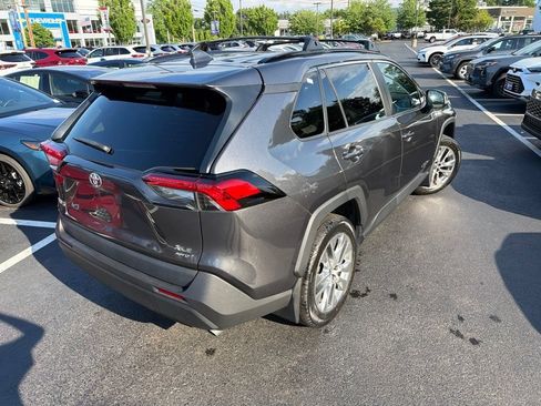 Used 2023 Toyota RAV4 XLE Premium AWD/4WD image 5
