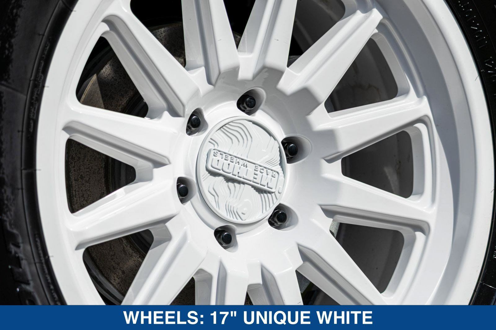 New 2026 Ford Bronco Heritage Edition AWD/4WD image 28
