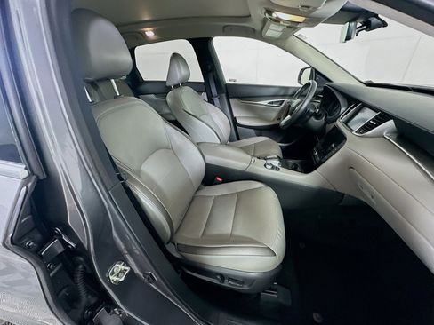 Used 2023 INFINITI QX50 Luxe w/ Cargo Package AWD/4WD image 29