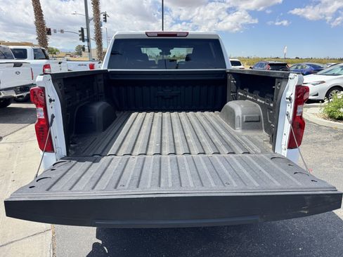 Used 2025 Chevrolet Silverado 1500 LT image 12