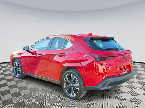 Used 2025 Lexus UX 300h AWD image 4