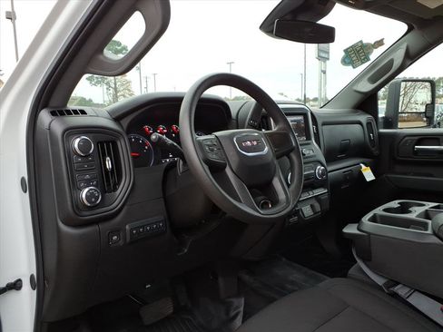 Used 2024 GMC Sierra 3500 Pro w/ Ambulance/Fire/Rescue Package image 5