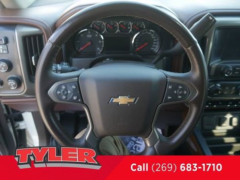Used 2014 Chevrolet Silverado 1500 High Country image 33