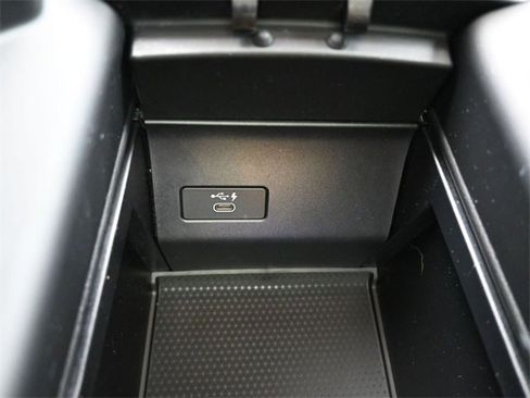 Used 2023 BMW X5 sDrive40i w/ Executive Package image 4