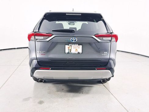 Used 2024 Toyota RAV4 SE AWD/4WD image 8
