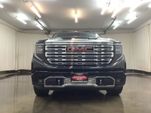 Used 2022 GMC Sierra 1500 Denali RWD image 10
