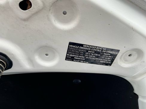 Used 2023 Mercedes-Benz GLC 300 4MATIC Coupe image 23