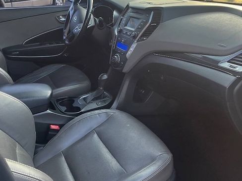 Used 2016 Hyundai Santa Fe SE w/ Option Group 02 FWD image 33