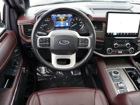 Certified 2024 Ford Expedition Limited image 23