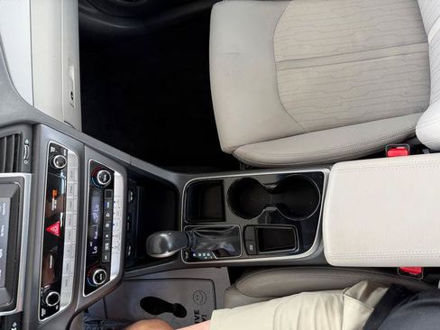 Used 2019 Hyundai Sonata SE FWD image 18