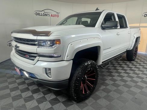 Used 2018 Chevrolet Silverado 1500 LTZ Z71 image 2