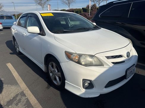 Used 2011 Toyota Corolla S image 1