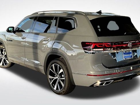 New 2026 Volkswagen Atlas SEL Premium R-Line image 13