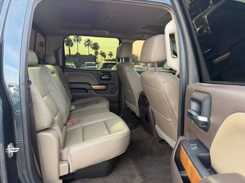 Used 2018 Chevrolet Silverado 1500 LTZ w/ Sport Package AWD/4WD image 23