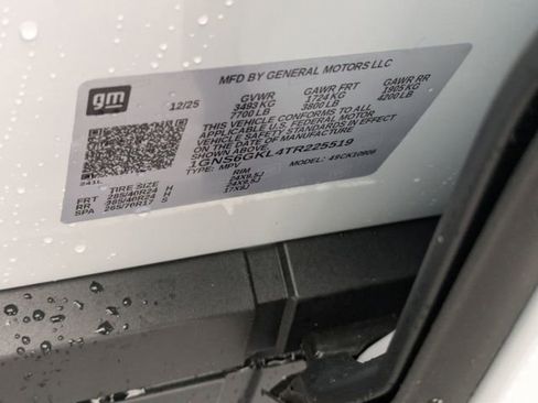 New 2026 Chevrolet Suburban High Country image 48