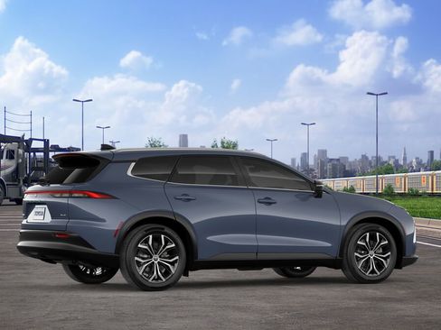 New 2026 Toyota Crown Signia image 11