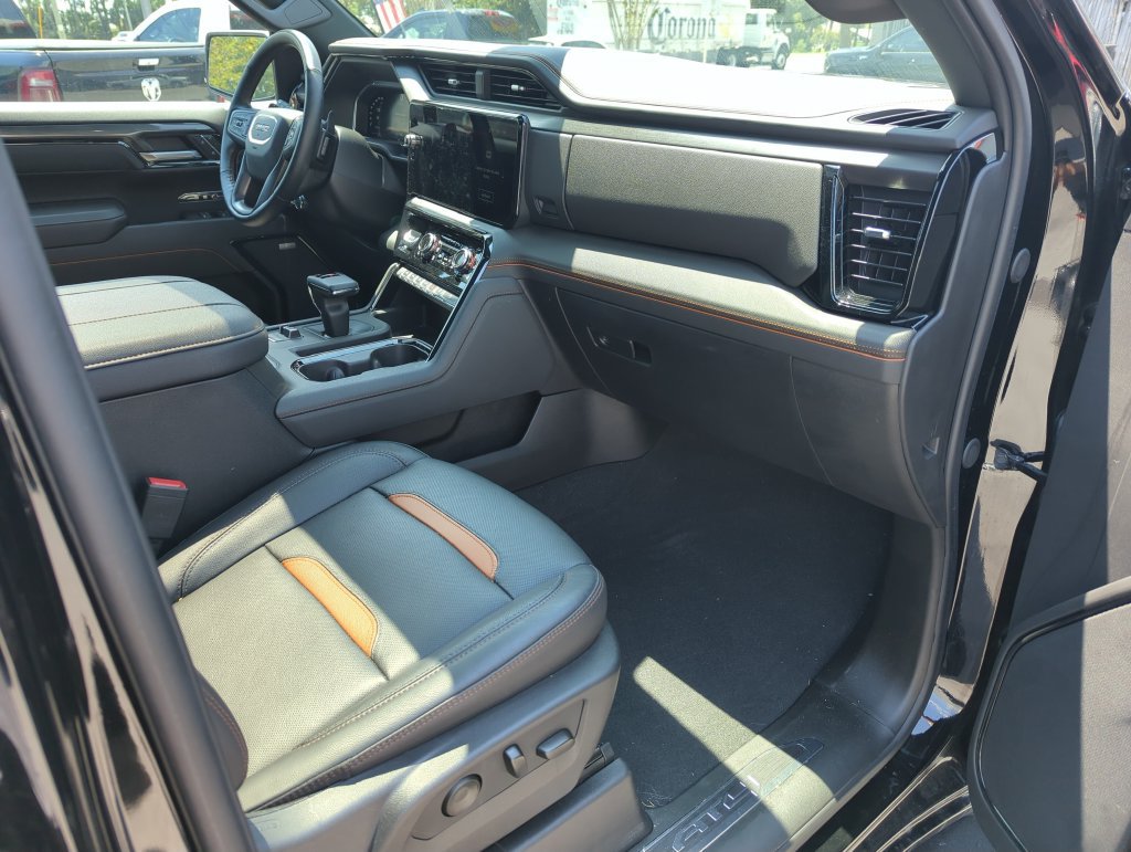 Used 2026 GMC Sierra 1500 AT4 w/ AT4 Premium Package AWD/4WD image 35
