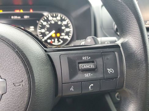 Used 2021 Nissan Rogue S image 33