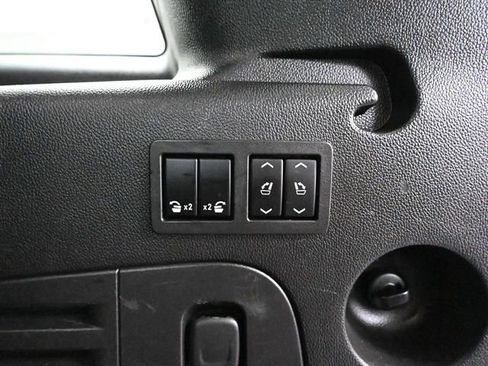 Used 2016 GMC Yukon XL Denali w/ Open Road Package image 51