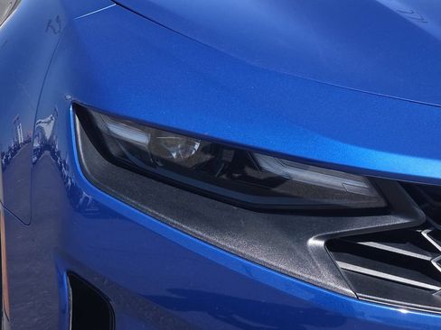 Used 2023 Chevrolet Camaro LS RWD image 7