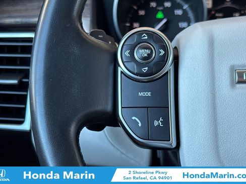 Used 2017 Land Rover Discovery HSE Luxury AWD/4WD image 32