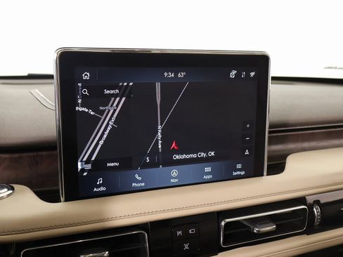 Used 2022 Lincoln Aviator Reserve w/ Equipment Group 201A image 7