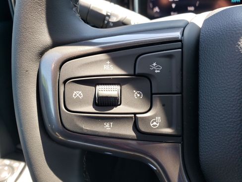 New 2026 Chevrolet Silverado 2500 ZR2 w/ LPO, Dark Essentials Package AWD/4WD image 19