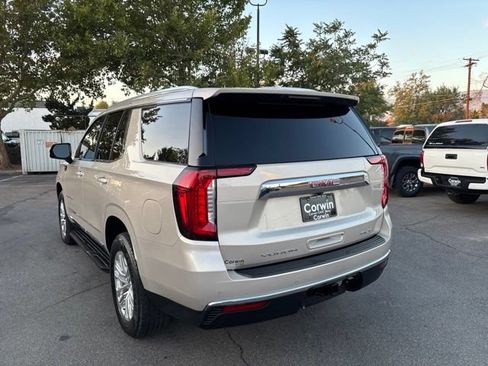 Used 2021 GMC Yukon SLT w/ SLT Luxury Plus Package AWD/4WD image 6