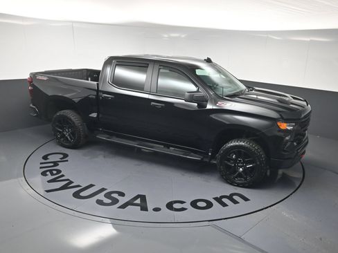 Used 2026 Chevrolet Silverado 1500 Custom Trail Boss AWD/4WD image 30